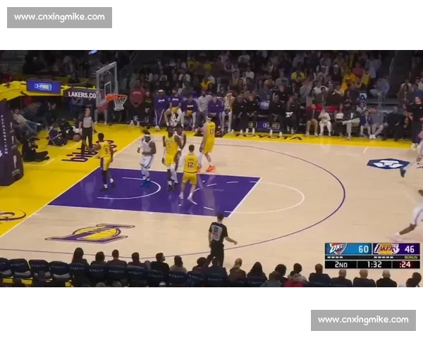 湖人对阵雷霆视频直播聚焦詹姆斯与新星正面对决关键战役全场看点解析